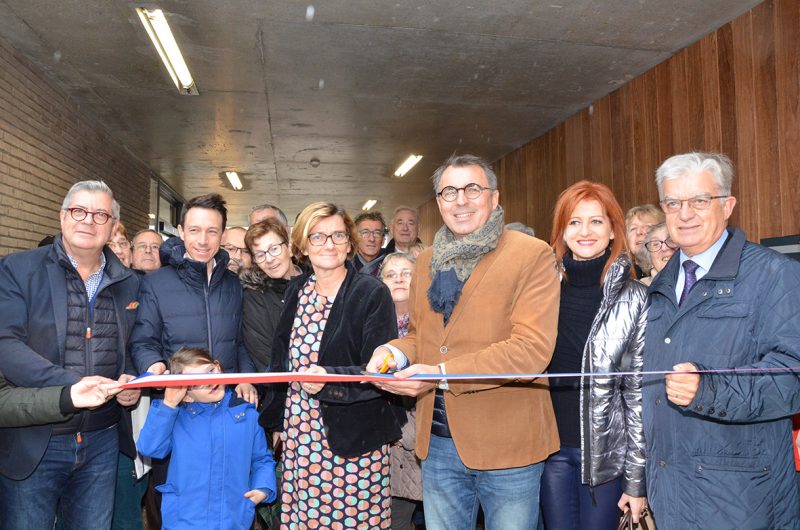 Inauguration de la résidence Les Hallates par Luc Lemonnier, Maire du Havre, en présence d'Agnès Firmin Le Bodo, Députée de Seine-Maritime, des adjoints au Maire du Havre et des administrateurs d'Alcéane.
