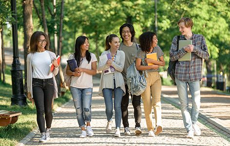 Image d'étudiants pour location logement étudiant
